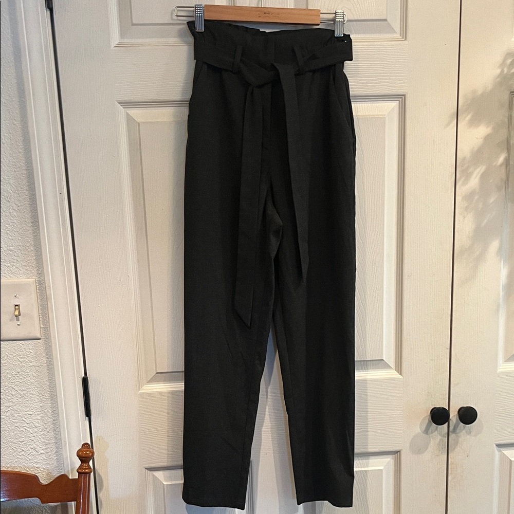 H&M Elegant Gray High-Waist Trousers